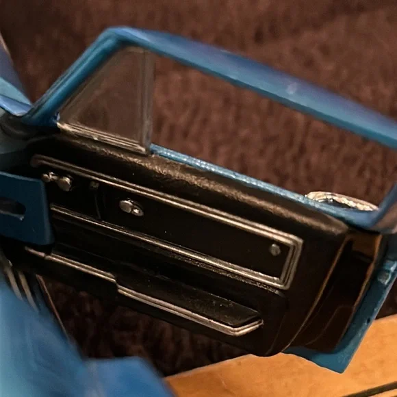 1965 all metal with rubber tires scale 1/18 - Picture 9 of 14